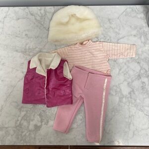 Retired American Girl Ski Trip Winter wonderland Outfit